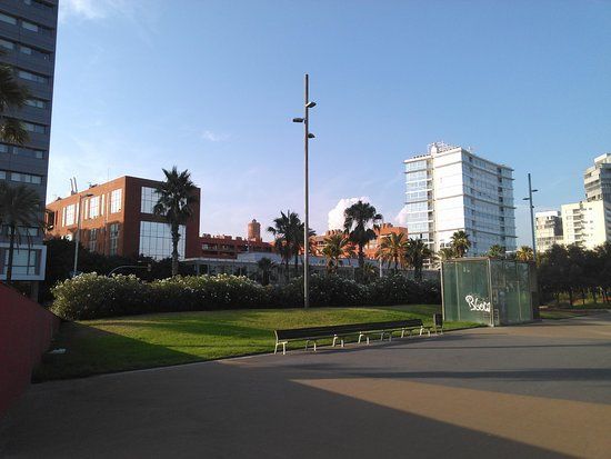 Parque Lineal de Garcia Fària